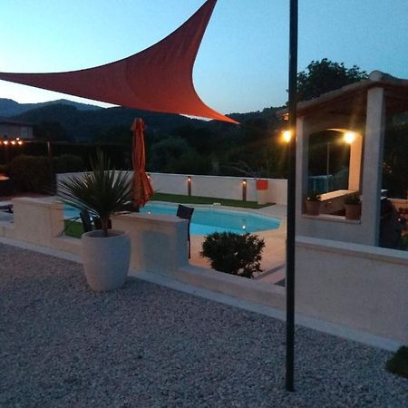 Lobeal Apartment Auriol Екстериор снимка