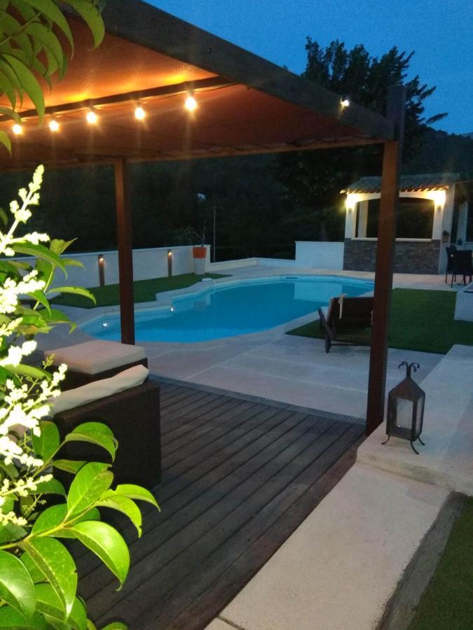Lobeal Apartment Auriol Екстериор снимка